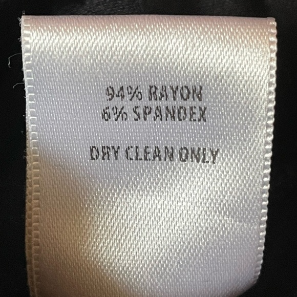 Bailey 44 Tiramisu top in black - Picture 8 of 8